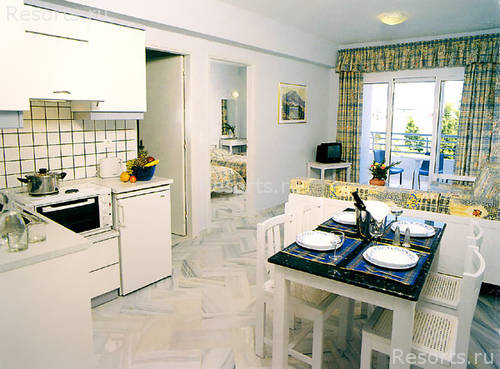 Alantha Apartments 5